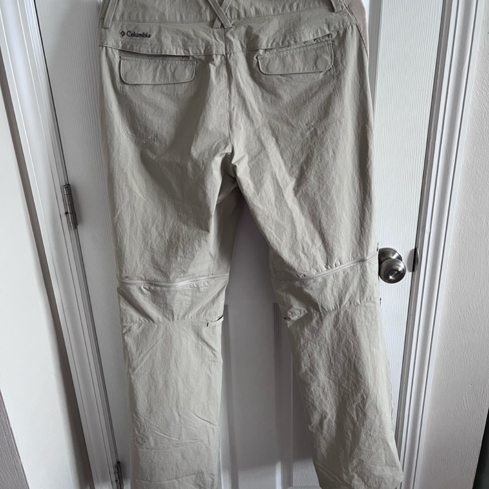 Columbia Women's Size 12 NWT Omni Shield Convertible Pants Beige - Picture 11 of 12